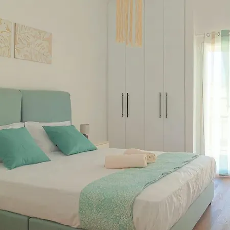The Greenhouse Apartment