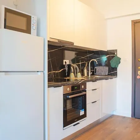 The Greenhouse Apartment Athens